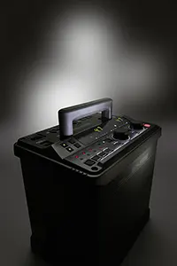 ストロボの新境地を拓くフラッグシップモデル